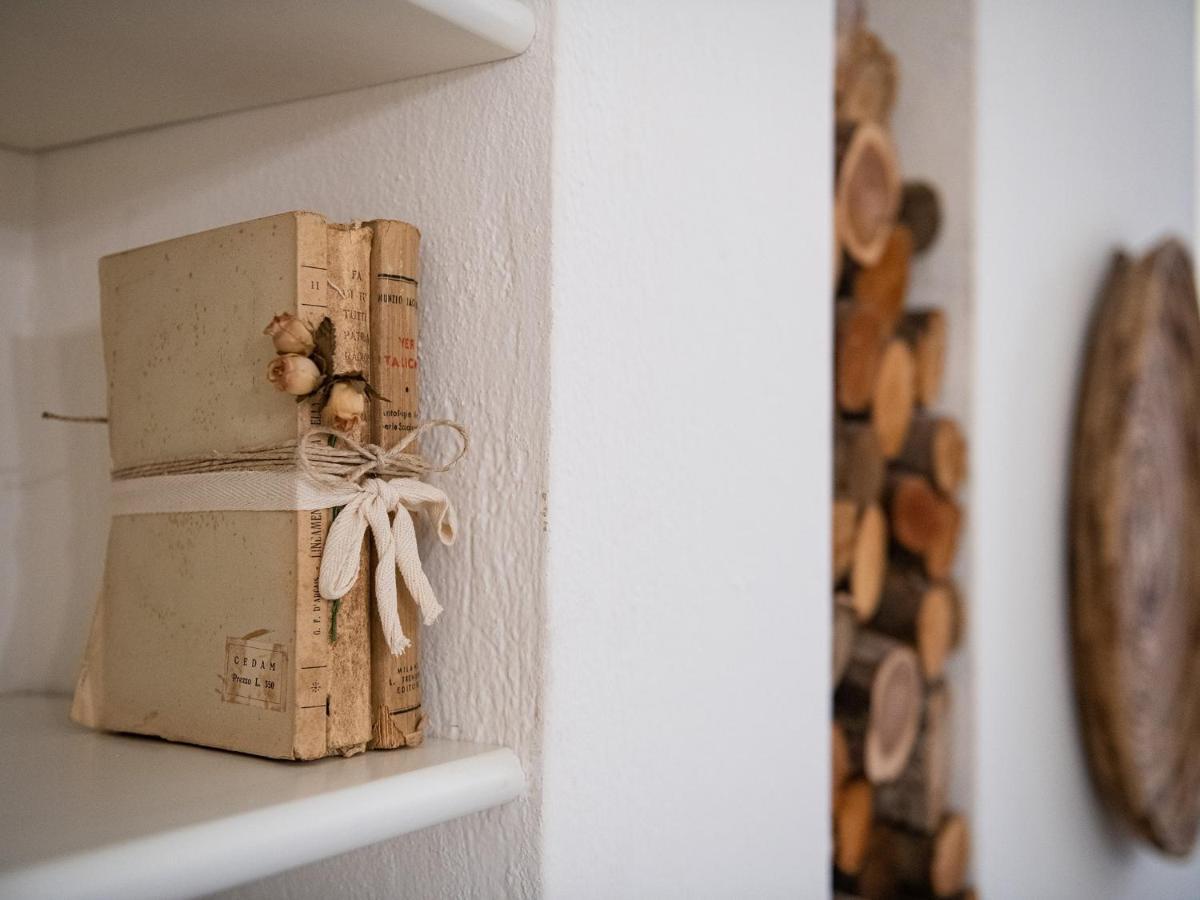 Marco'S Stylish Home In The Heart Of Cagliari Ngoại thất bức ảnh