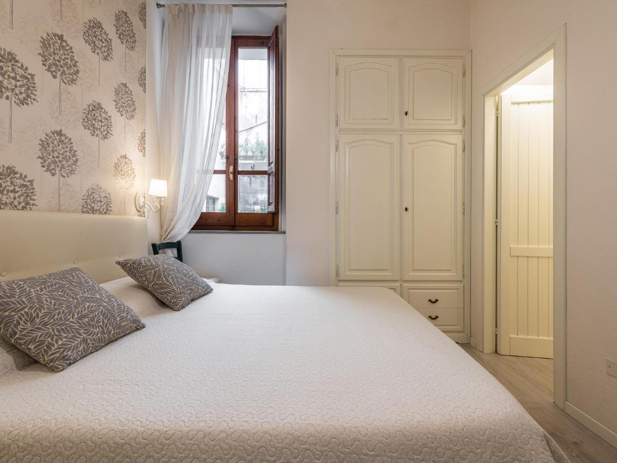 Marco'S Stylish Home In The Heart Of Cagliari Ngoại thất bức ảnh